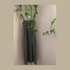 NWOT- green dress
